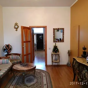 https://apartamenty-okolo-sobora.hotelslviv.net